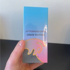 Louis Vuitton Eau de Parfum in Blue and Pink